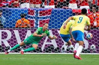 Orjan Nyland durante classificação da Noruega diante do Brasil – Foto Elsa/Getty Images
