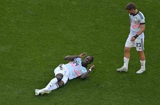 Onana deixou o gramado ainda na primeira etapa –