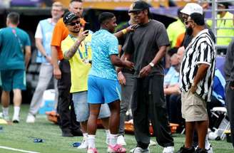 Jay-Z e Endrick no MetLife Stadium antes de Brasil x Noruega –