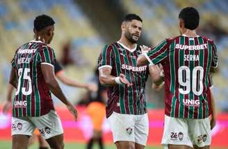 Fluminense goleia Nova Iguaçu em amistoso no Maracanã –