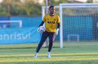 Negociação prevê percentual ao Grêmio em futura venda do arqueiro –