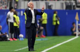 Deschamps chegará a 27 jogos ainda nesta Copa do Mundo –