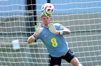Pickford fará duelo inédito contra Messi –
