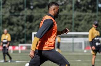 Dorival Júnior comandará mais uma atividade antes dos dois jogos-treino da sexta- Erico Leonan / São Paulo FC