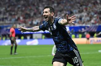 Lionel Messi voltou a decidir pela Argentina, desta vez na virada contra a Inglaterra pela semifinal da Copa do Mundo de 2026