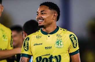 Comentário de cunho racista foi apagado após repercussão nas redes sociais –