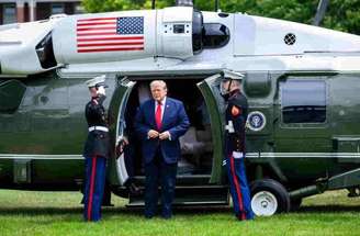 Trump em sua chegada na Casa Branca, em Washington –
