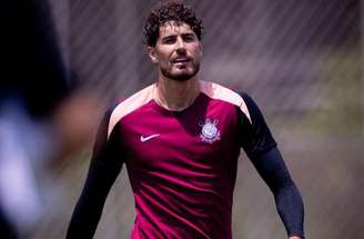 Pedro Raul não agrada outra vez, e Corinthians tenta negociá-lo –
