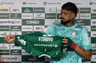 Barboza escolhe o Uruguai e sonha com convocações para a seleção –
