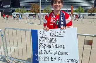 Torcedor espanhol sinaliza busca por entradas horas antes da decisão –