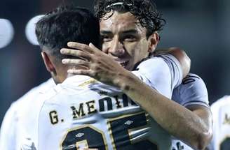 Presidente Marcelo Teixeira considera base fundamental para o Santos –