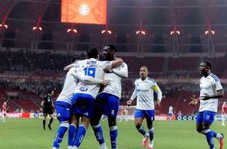 Cruzeiro tenta manter o controle do jogo, enquanto Internacional tentava reverter no desespero –
