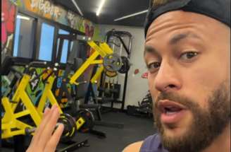 Neymar participou de torneio de pôquer antes de jogo do Santos –