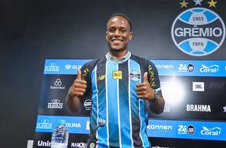 Meio-campista atuará com a camisa 77 no Grêmio –