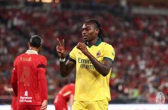 Rafael Leão em ação pelo Milan durante a temporada 2025/26 do Campeonato Italiano –