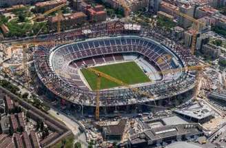 Estádio permanece em obras mesmo após reabertura para jogos –