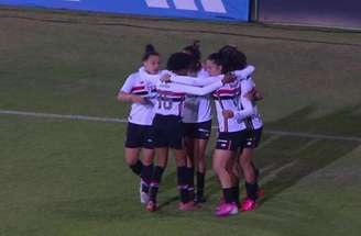 Soberanas voltaram melhor do intervalo e conseguiram a vitória –