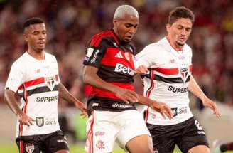 Flamengo fica no empate com o São Paulo, no Maracanã, pelo Brasileirão –