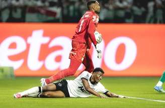 Marcos saiu em defesa do atual goleiro palmeirense –