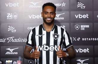 Pereira e o diretor de Futebol do Glorioso, Léo Coelho –