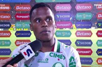 Colombiano esteve envolvido no lance das expulsões do Vitória –