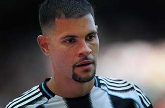 Bruno Guimarães durante treinamento pelo Newcastle-