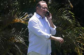 John Textor vive extracampo conturbado –