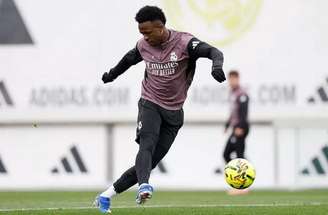 Vini Jr vive impasse pela renovação de contrato no Real Madrid –