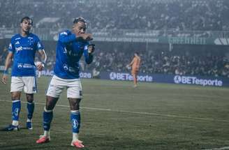 Matheus Pereira durante o jogo entre Cruzeiro e Coritiba no Couto Pereira –