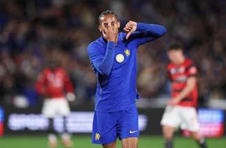 Estêvão durante treinamento do Chelsea em Sydney –