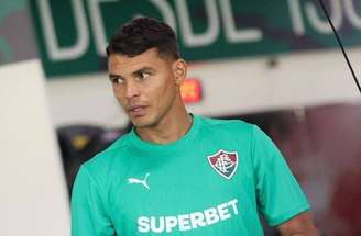 Freytes se lesionou e obrigou a entrada de Thiago Silva, que também se lesionou – FOTO: MARCELO GONÇALVES / FLUMINENSE F.C.