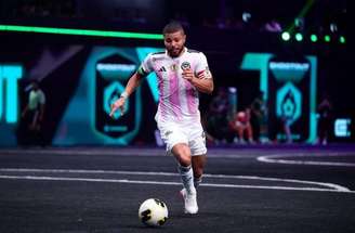 Lipão exalta partida da Furia e mira final do Mundial da Kings –