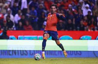 Ferran Torres durante suas férias após a Copa do Mundo –