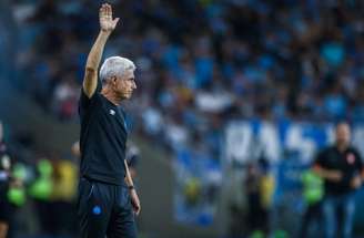Saída de defensor movimenta planejamento da diretoria –
