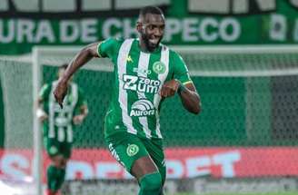 Bolasie em ação pela Chape na atual temporada –