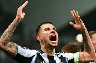 Bruno Guimarães disputou quatro temporadas com a camisa do Newcastle –