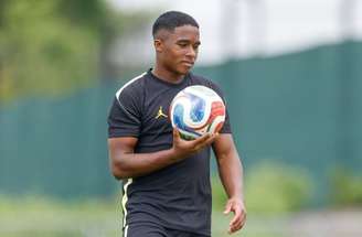 Endrick está com o futuro em aberto no Real Madrid –