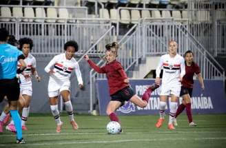 São Paulo permanece na segunda colocação do Brasileiro Feminino –