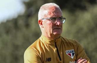 Arthur não viajou com a delegação do São Paulo para a Bolívia –