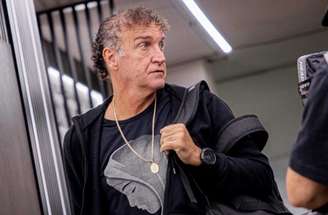 Cuca quer permanecer no comando técnico do Santos até o fim da temporada –