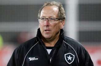 John Textor não está mais à frente do Botafogo –