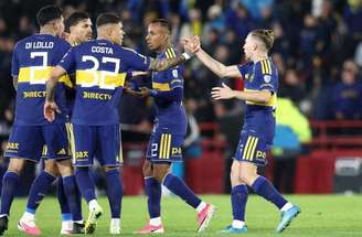 Com gol precoce, paraguaios terminaram etapa inicial na frente  –