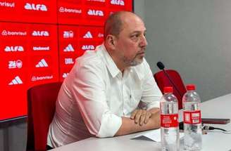 Abel Braga falou sobre o sorteio e destacou a importância do Gre-Nal no Brasil –