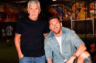 Messi postou carta emocionante para se despedir do pai –
