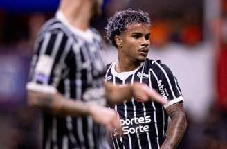 Kaio César, do Corinthians, sente um incômodo muscular em uma das coxas – Fotos: Rodrigo Coca/Agência Corinthians