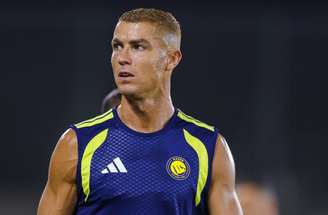 Cristiano Ronaldo no seu primeiro treino com o restante do elenco do Al-Nassr após a Copa do Mundo –
