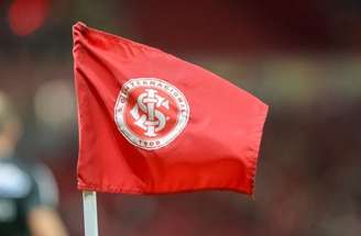Cobrança envolve comissão pela transferência de Zé Gabriel –