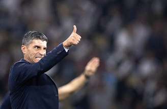 Pedro Emanuel terá a primeira sequência decisiva no comando do Vasco –