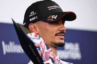 Pascal Wehrlein é pole position em Londres