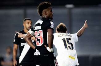Gabigol marcou na vitória do Santos sobre o Vasco por 3 a 0 –